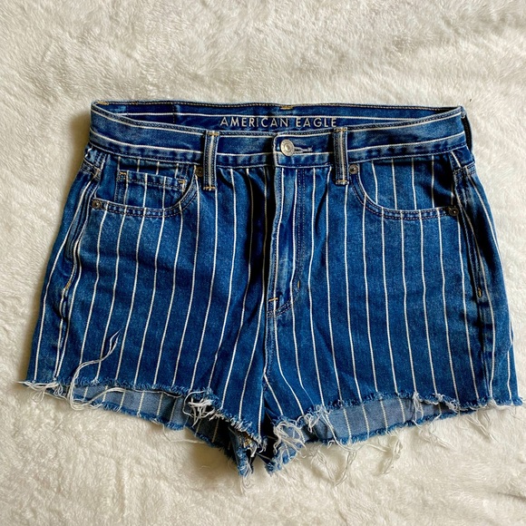 American Eagle Blue and White striped cutoff shorts💙🤍 - Picture 3 of 4